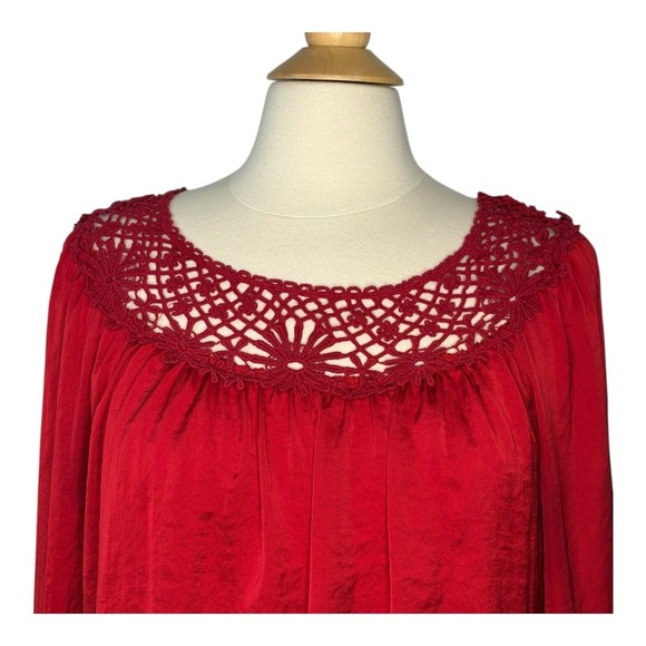 Melissa Paige Red Crochet Neck Bell Sleeve Blouse Top Elegant Women Size Medium - Picture 3 of 9